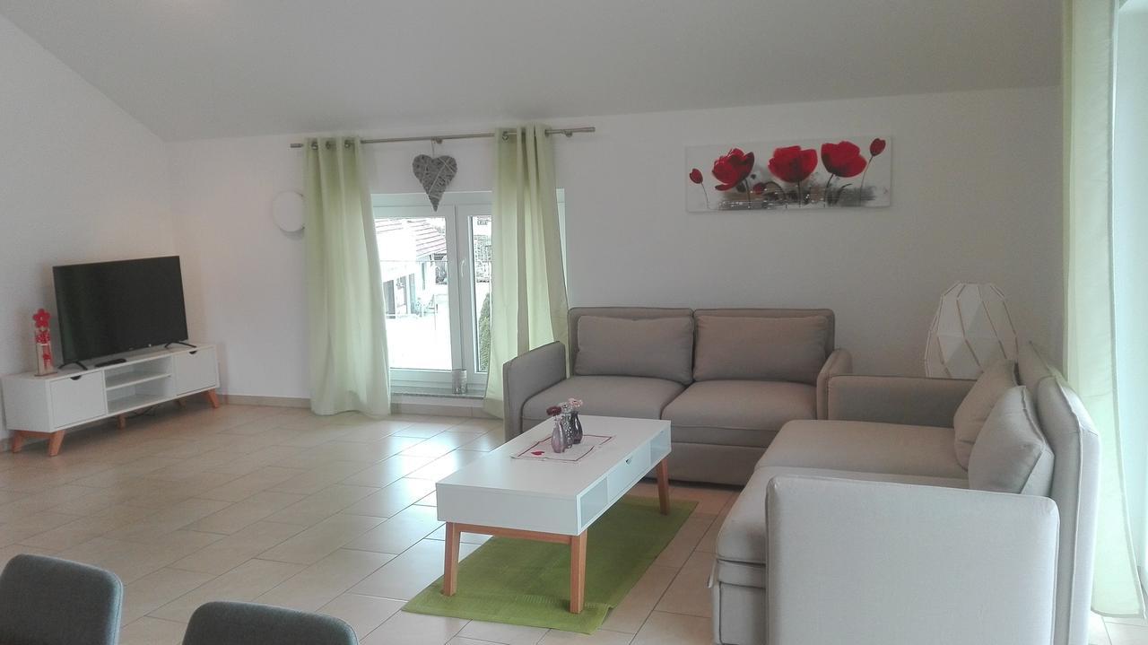 Ferienhaus Rosa フリードリヒスハーフェン エクステリア 写真